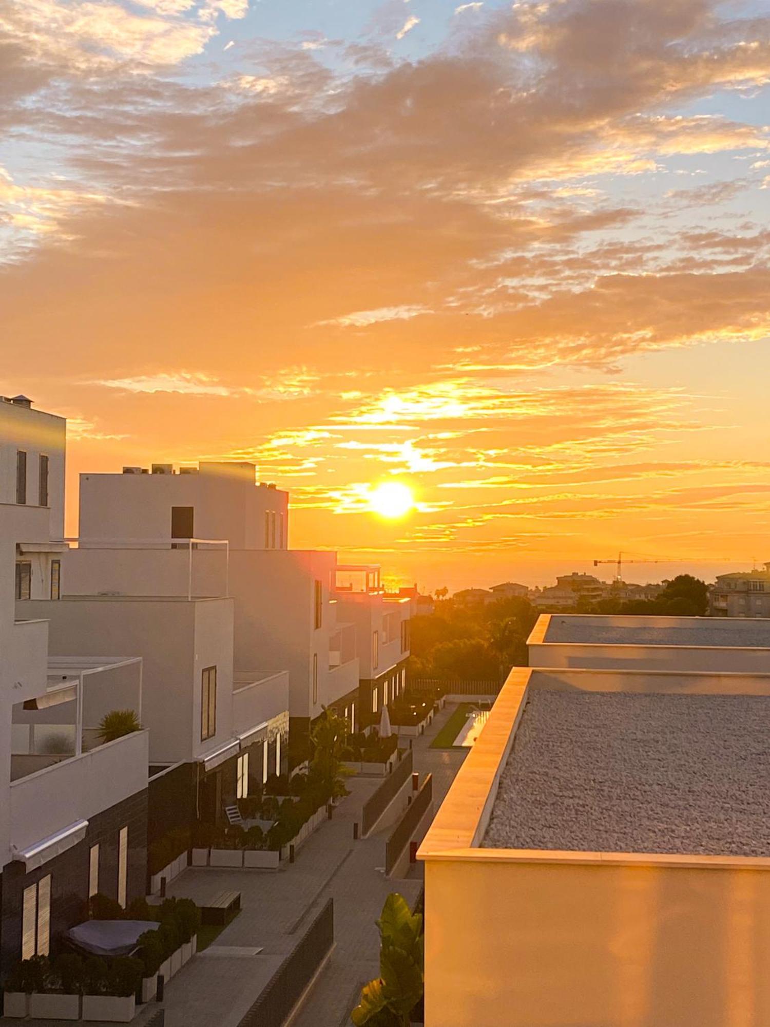 Апартаменты Hola Blanca - Sea, Golf, Chill Dehesa de Campoamor  Экстерьер фото